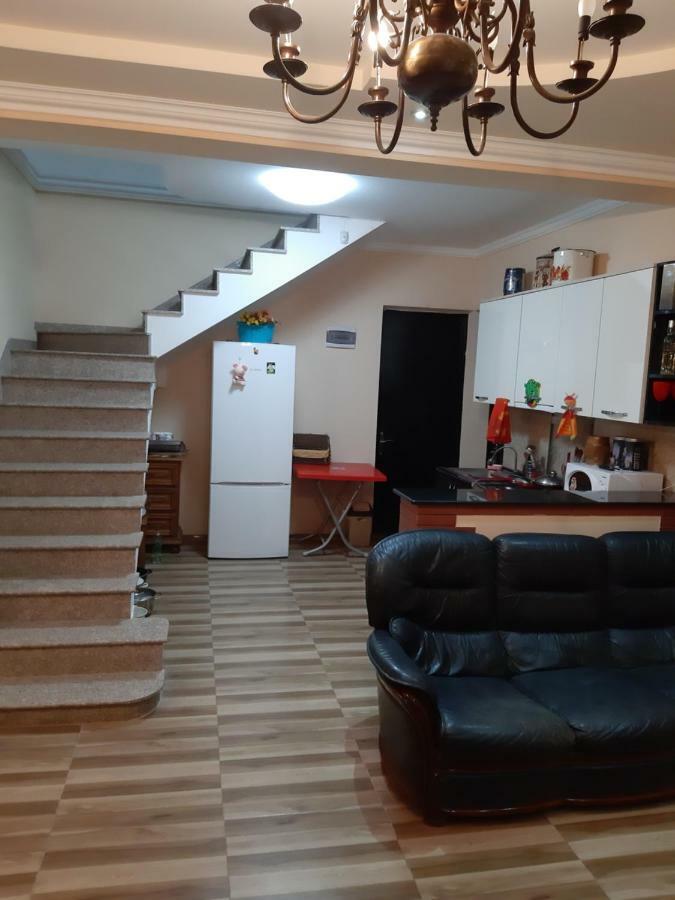 Guest House Godogani Bagian luar foto