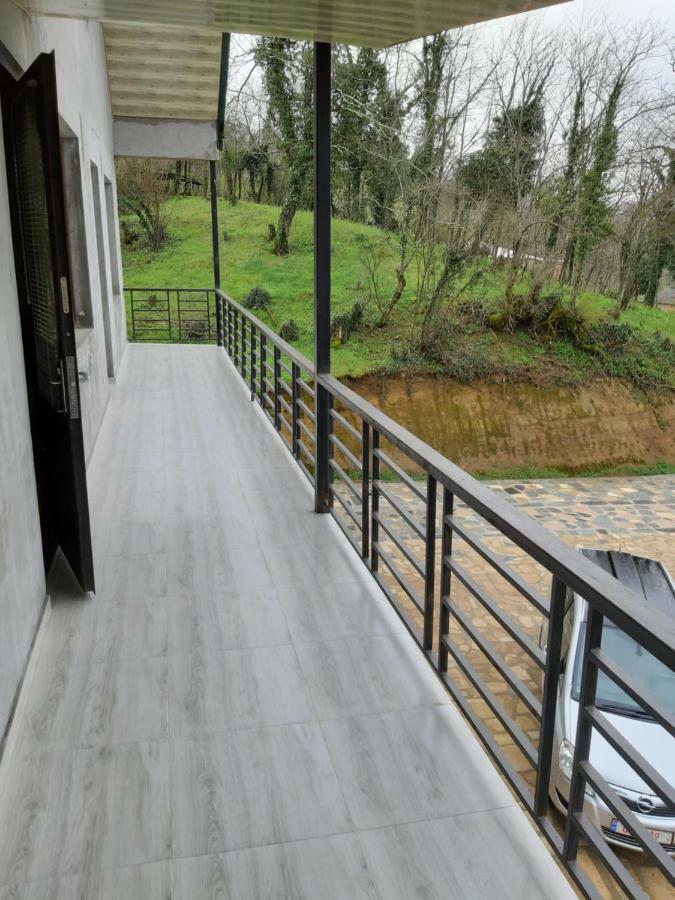 Guest House Godogani Bagian luar foto