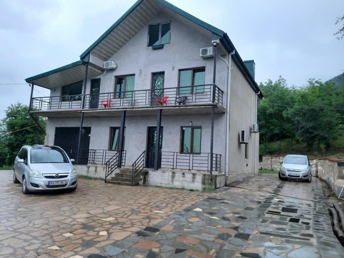 Guest House Godogani Bagian luar foto